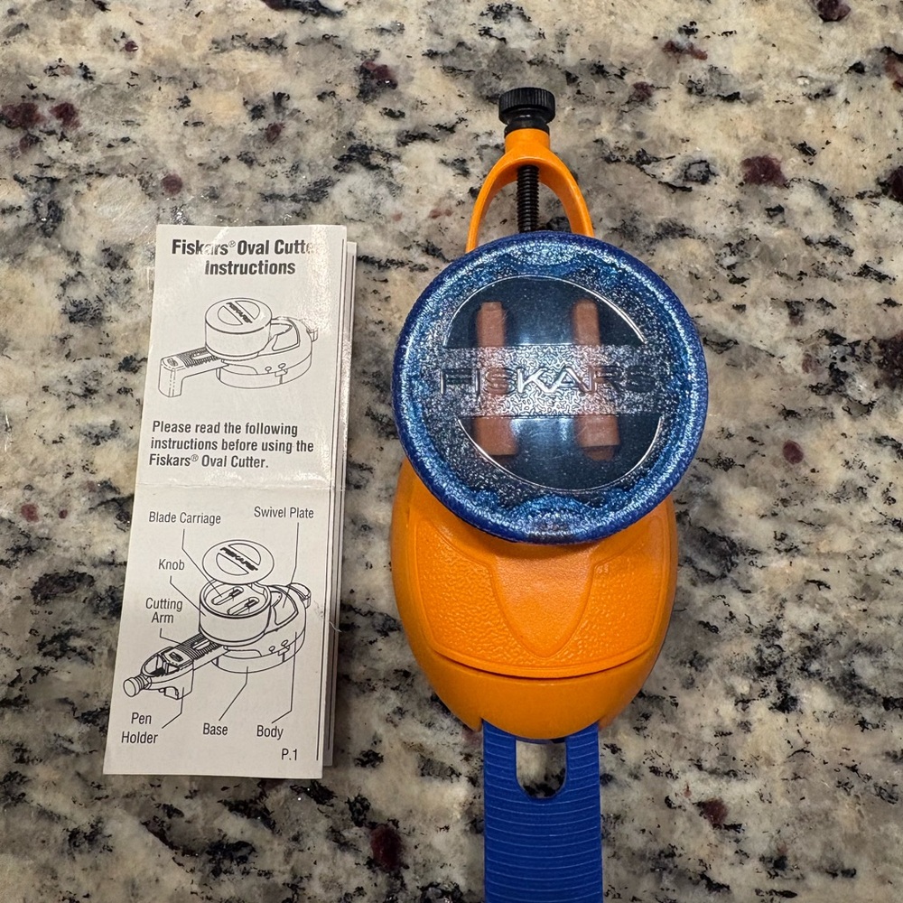 Fiskars Oval Cutter